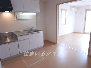 安芸高田市吉田町吉田のアパートのキッチン