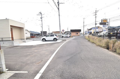 【前面道路含む現地写真】 | 霧島市国分新町