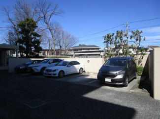 【駐車場】