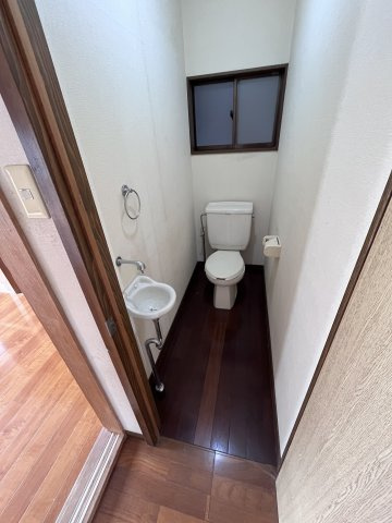 玉名郡長洲町大字高浜の一戸建てのトイレ