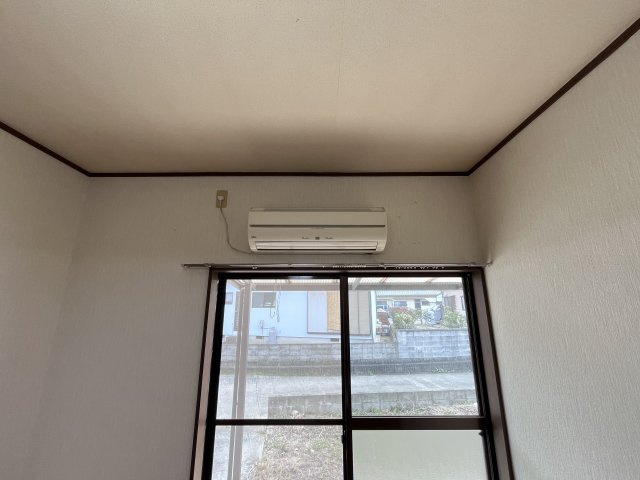 玉名郡長洲町大字高浜のテラスの設備|エアコンはサービス設置品です。