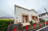 デュラ・カーサ宮前の画像