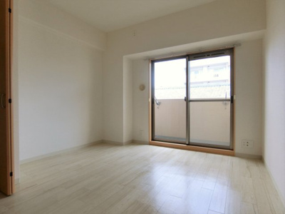 【居間・リビング】 | ラフォルテ駅前