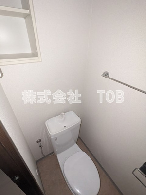 【トイレ】 | レジディア調布 | ※クリーニング中の撮影※