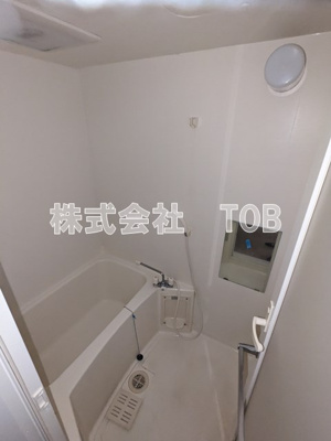 【浴室】 | レジディア調布 | ※クリーニング中の撮影※