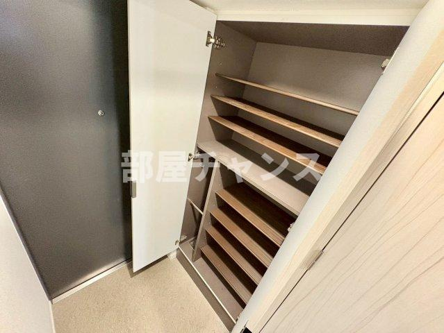 ディアレイシャス矢場町の収納