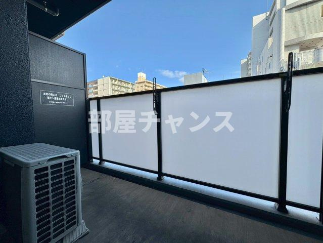 ディアレイシャス矢場町のバルコニー