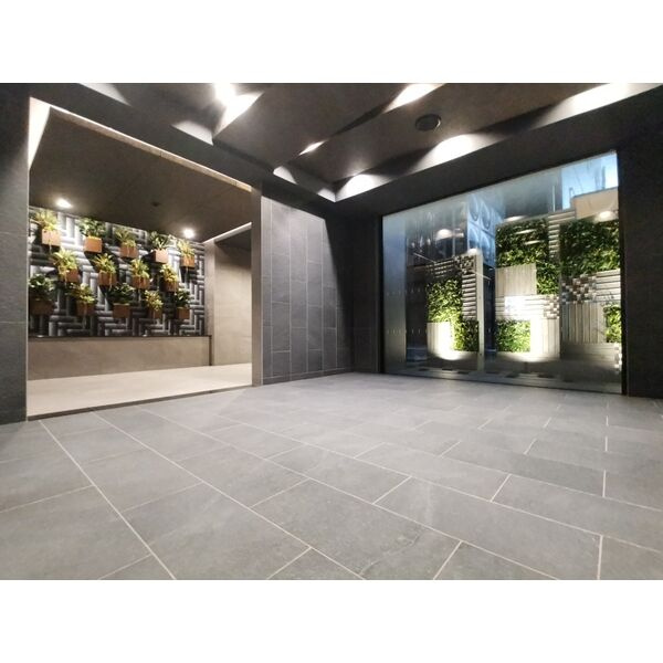 ディアレイシャス矢場町のロビー