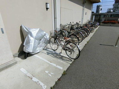 【駐車場】 | ビエラコート須磨 | 駐輪スペース