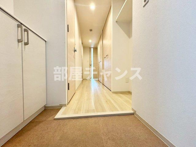 ディアレイシャス鶴舞公園の玄関