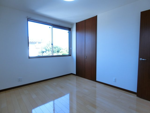 プレジールA棟の洋室|イメージ202号室の写真