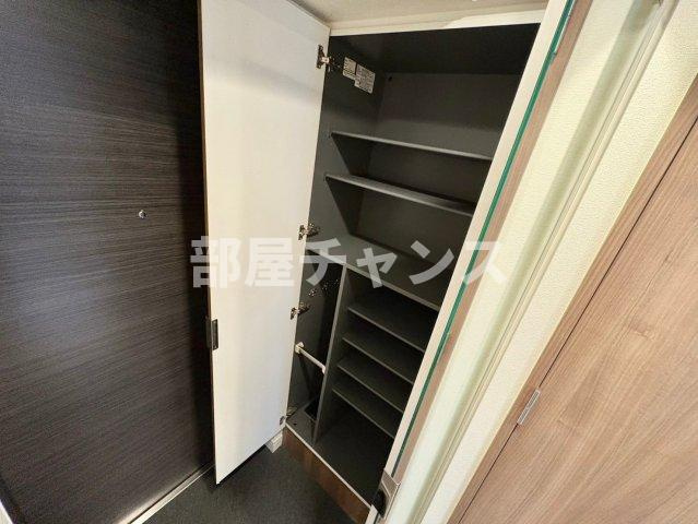 プレサンス上前津プレスの収納