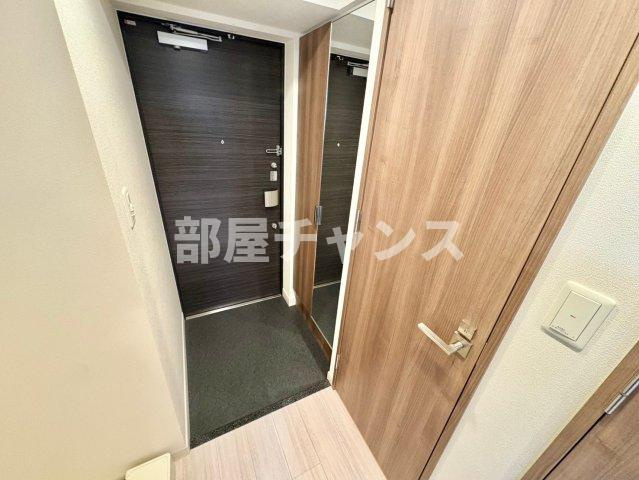 プレサンス上前津プレスの玄関