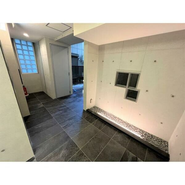 Teramachi　Box　24のロビー