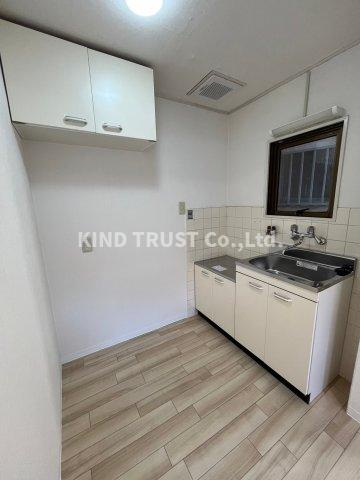 リバティ中津Ⅰのキッチン|コンパクトなキッチンで掃除もラクラク