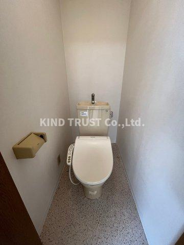 リバティ中津Ⅰのトイレ|落ち着いた色調のトイレです