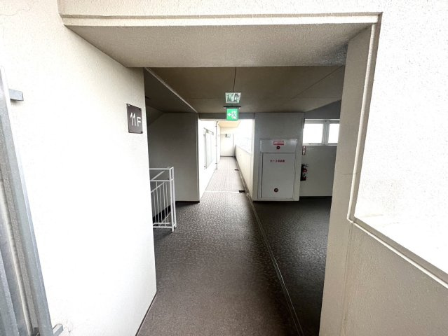 多賀城ロジュマンE棟のその他共用部分|住戸階廊下