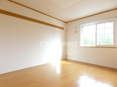 【内装】 | ＶＩＶＡＣＥ雷神Ａ棟 | 各部屋が独立していて、それぞれのお部屋がもてます。