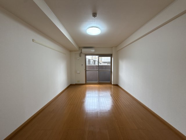 コンフォート　本町の寝室