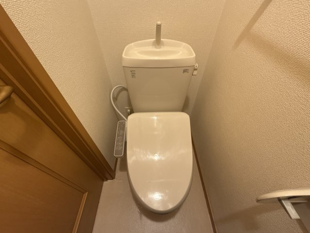 コンフォート　本町のトイレ