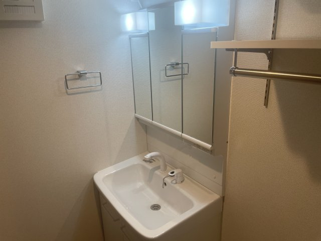 ドルチェ細江の洗面所