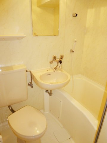 文京区本郷２丁目の賃貸マンションの浴室|※写真は同タイプの別室になります