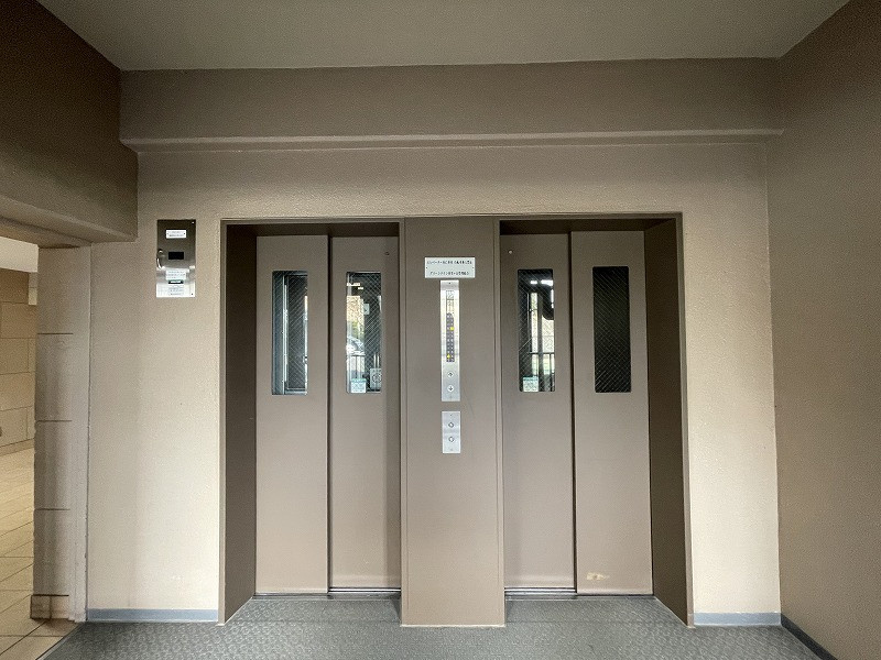 グリーンタウン香里ヶ丘B棟のその他共用部分|エレベーター