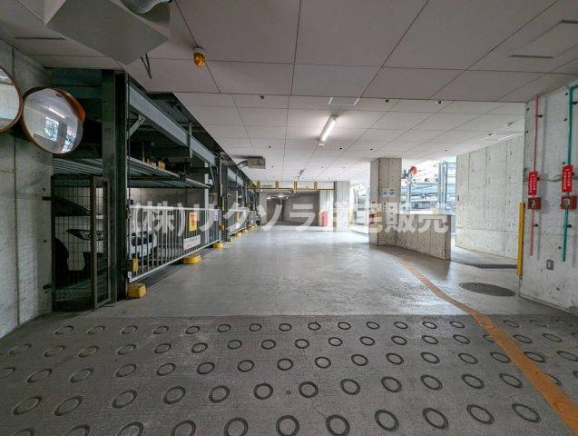 サンマンションベルデール香里翠香園の駐車場|敷地内駐車場
■物件内覧・資金計画相談・住宅ローン相談、リフォーム相談、お問合せ受付中■
※当日・翌日のご内覧、ご相談はお電話でのお問合せがスムーズです！