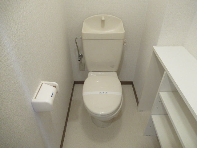 カナルサイドのトイレ