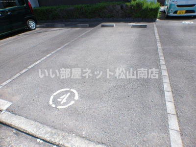 【駐車場】 | グランマスト古川北 Ｂ棟