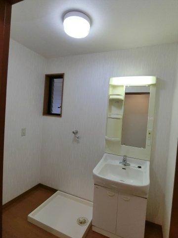 コーポラスいちぶの洗面所