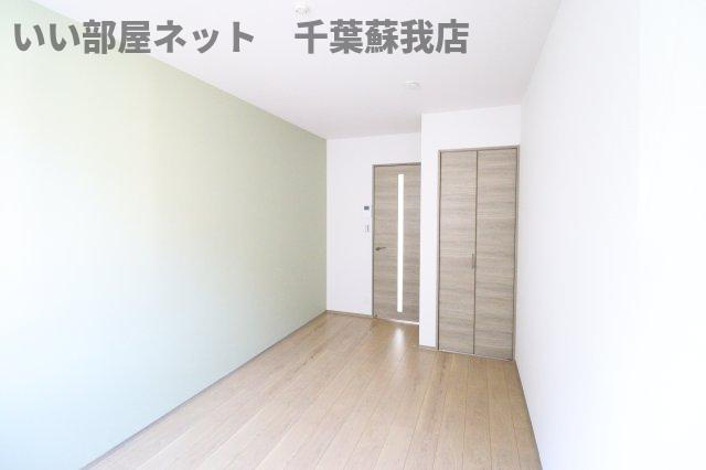 フルラージュ千葉中央の洋室|ゆったりした洋室です