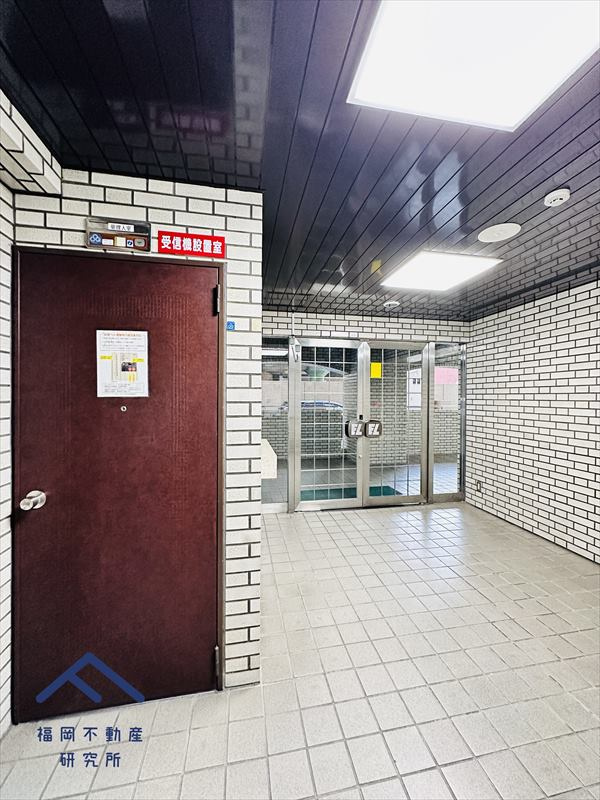 エバーライフすの子小前のエントランス