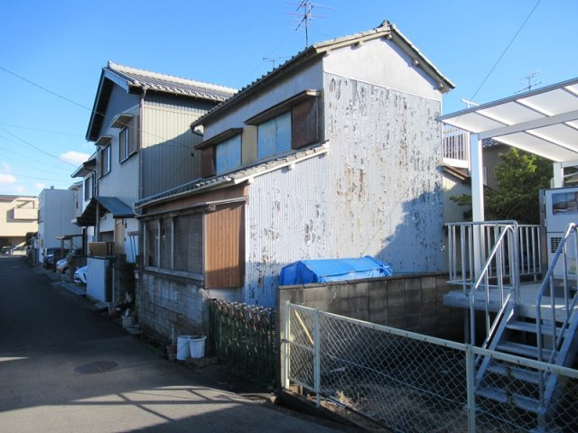 稲沢市平和町平六売地の外観