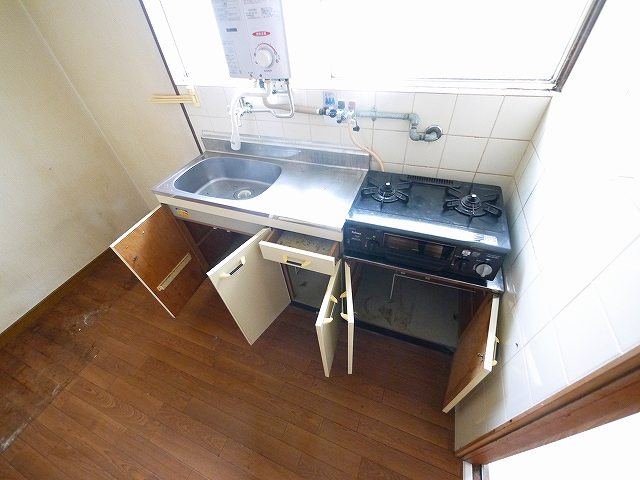 吉田貸家のキッチン|使いやすいキッチンです