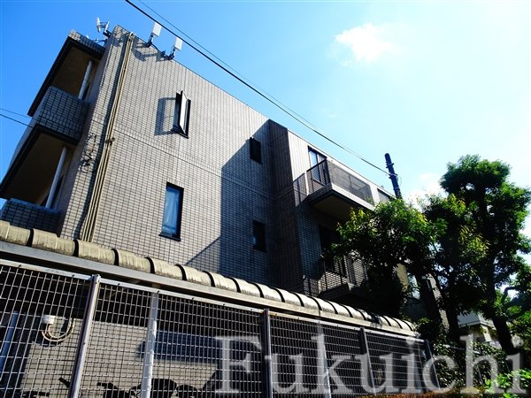 エトワール下馬の外観