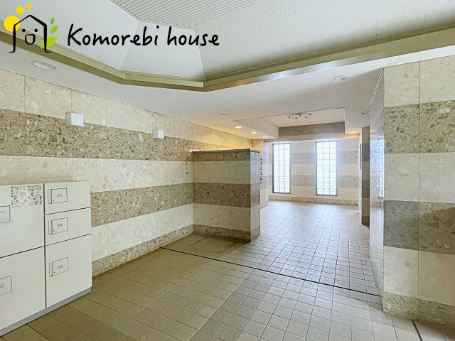 グラン・コート上尾のロビー|4/4　撮影済み