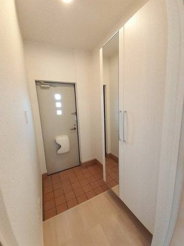 【玄関】 | サンリットＧⅢ　Ａ