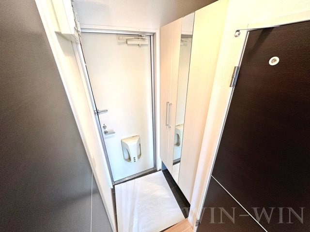 ロイヤルメゾンの玄関