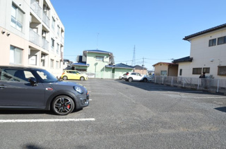 【駐車場】