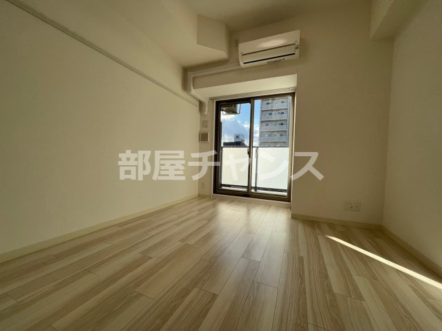 エステムコート名古屋新栄アクシスの居間・リビング|使いやすいリビングです