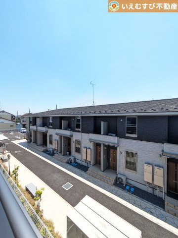 Livele Garden.S　西羽生駅の展望|高い建物が無く開放感のある展望
バルコニーからの展望も開けていて閑静な住宅地が望めます。日当りも良いですね♪