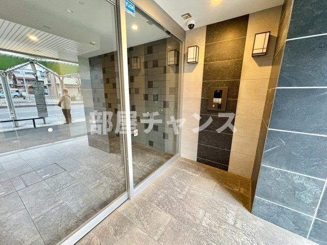 エステムコート名古屋泉プラチナムゲートのエントランス
