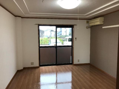 【内装】 | サンコート・ヴィラ | 内装も気になるポイント（同タイプのお部屋です。現況を優先します。）