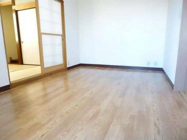 フジメゾン・西尾
