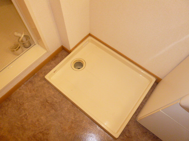 カーサ・アヴェニュＢのその他|洗濯機置き場