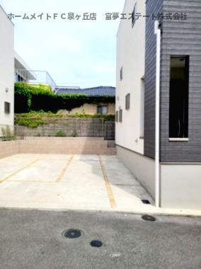 フジパレス戸建賃貸家原寺町の駐車場
