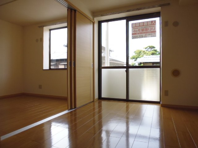 サンシャイン２２Ａの居間・リビング|ダイニング