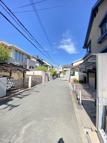 アーク美沢の周辺