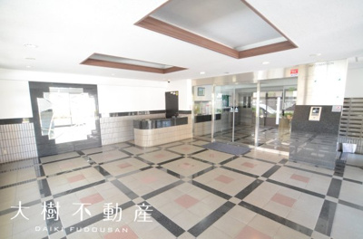 【エントランス】 | ダイアパレス海老名　2階　3ＬＤＫリフォーム済み【仲介手数料無料】